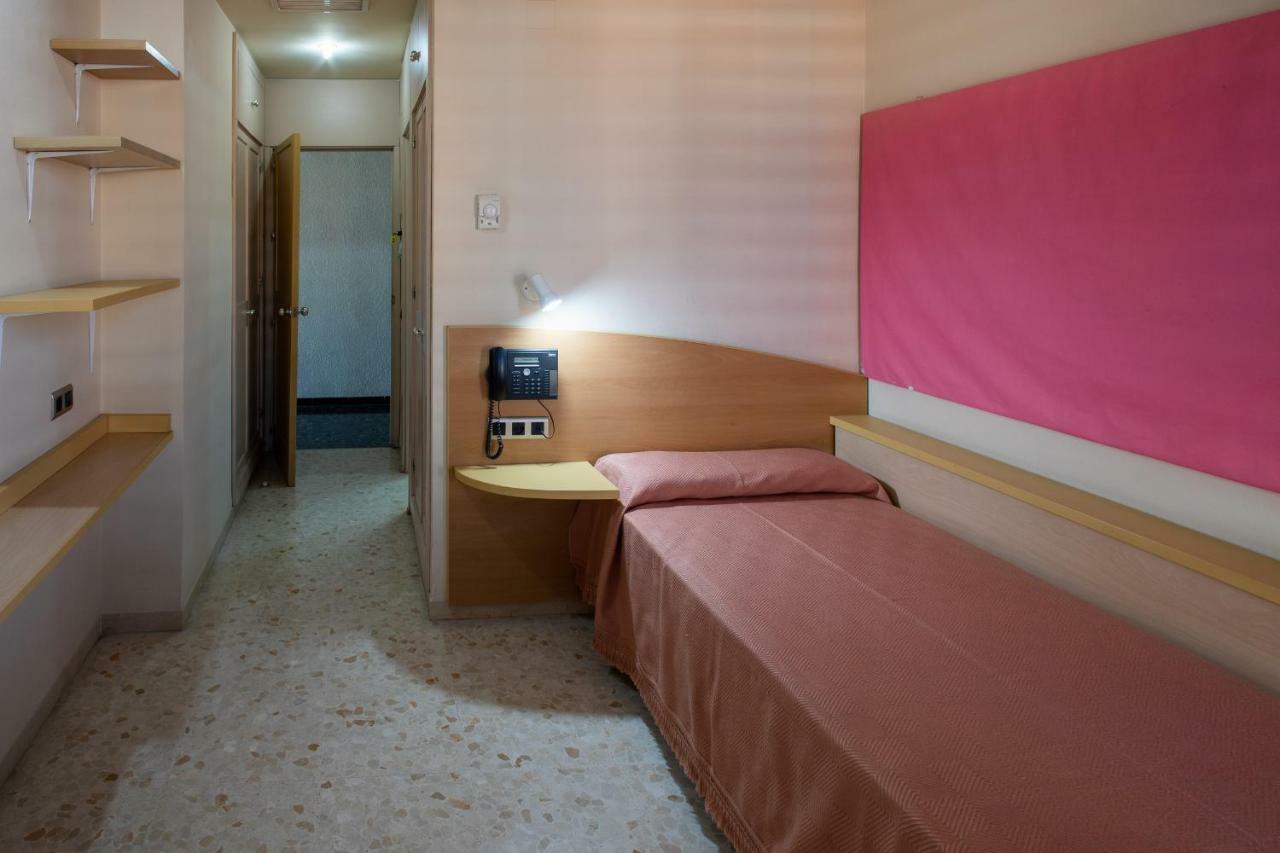 מלון סביליה Residencia Sagrado Corazon מראה חיצוני תמונה